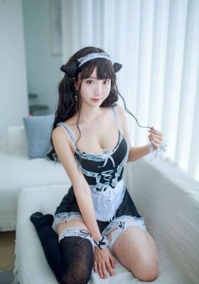 全红婵好像误入巨人国